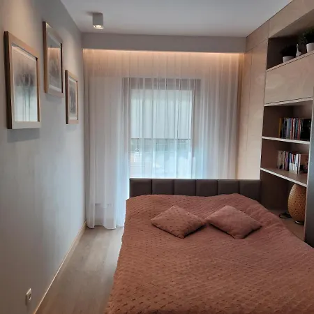 Apartament Rsopot *